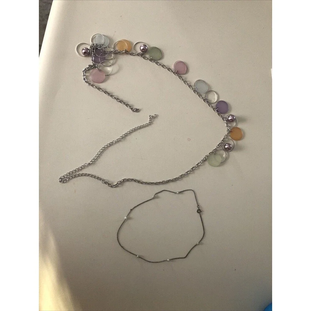 Lot of 2 Silvertone Colorful Flat Rock Like missing clasp -‎ pearl mini necklace